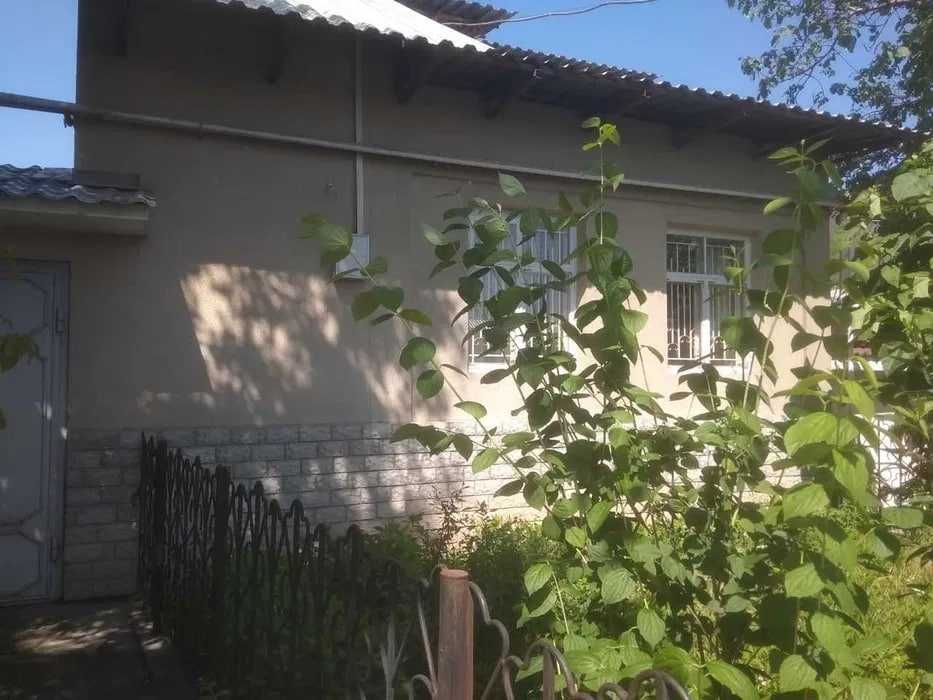 Луначарский продается дом Мирзо Улугбек Соток 10 Фасад 29м