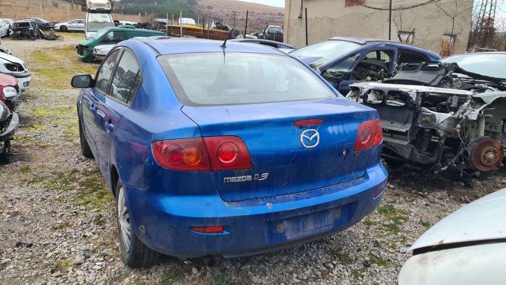 Mazda 3 1.6 на части