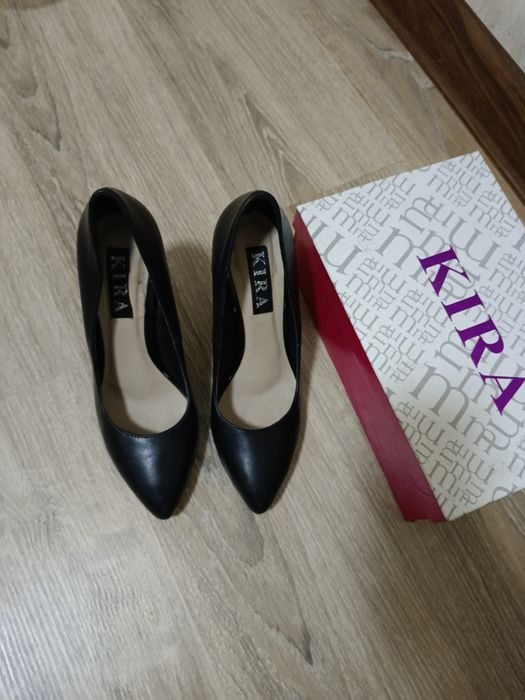 Туфли почти новые срочно