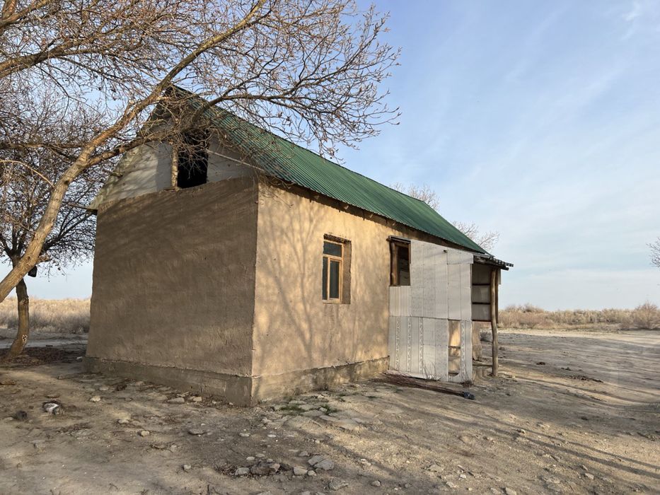 Уйи сатылады тахтакопыр