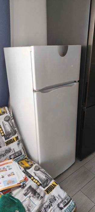 Хладилник Indesit