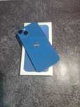 Телефон iPhone 13