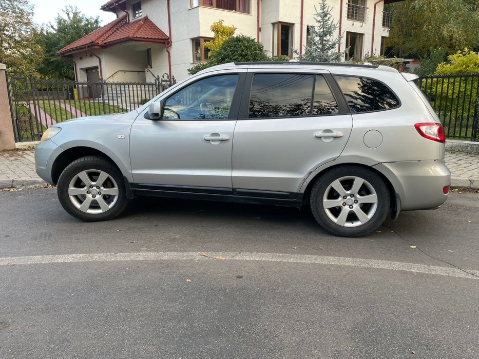 Hyundai Santa Fe facelift 2.2 CRDI , acte valabile asigurare ieftina