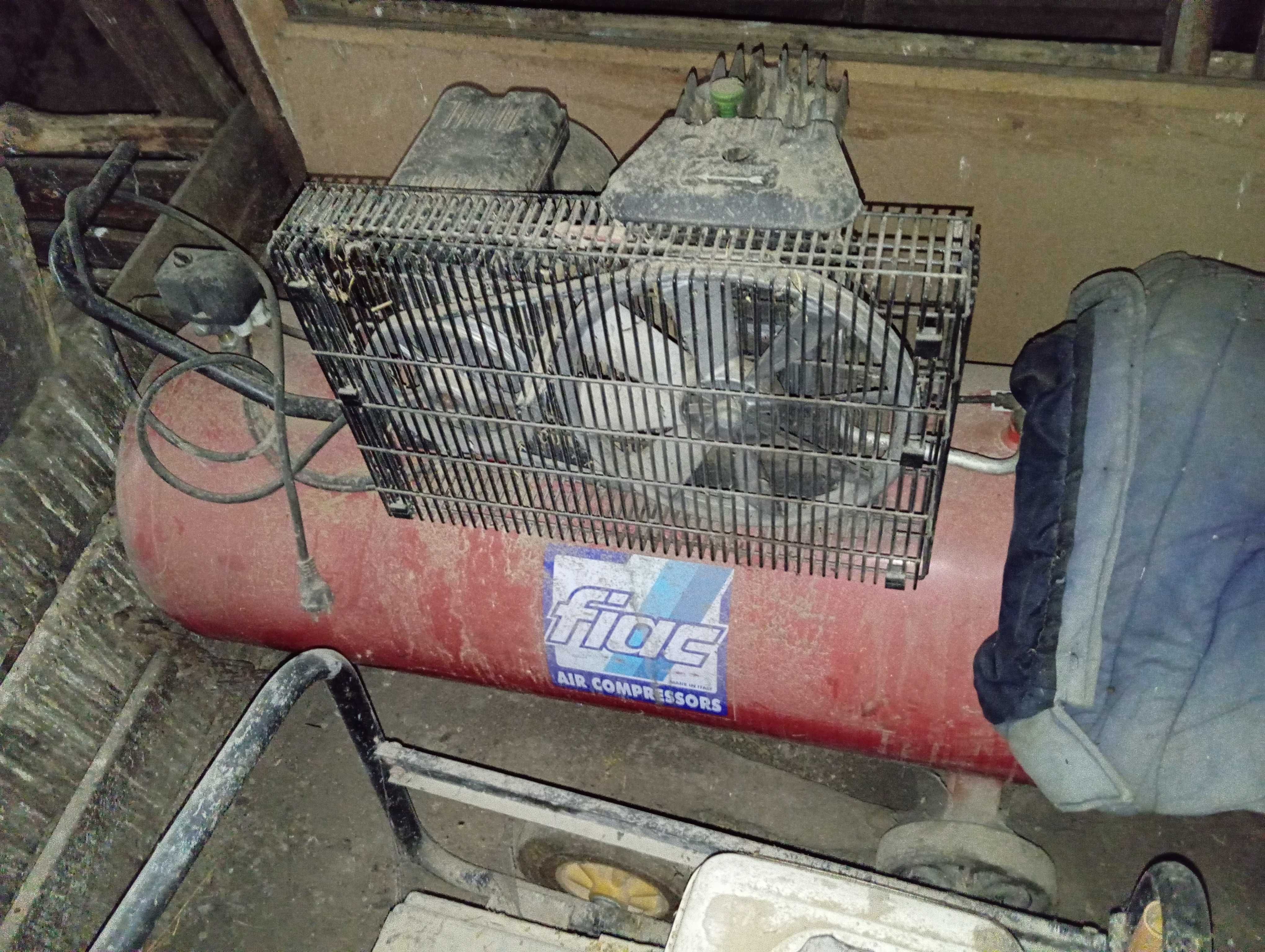 Compresor aer Fiac 200 litri.generator curent Ayerbe Honda 5000