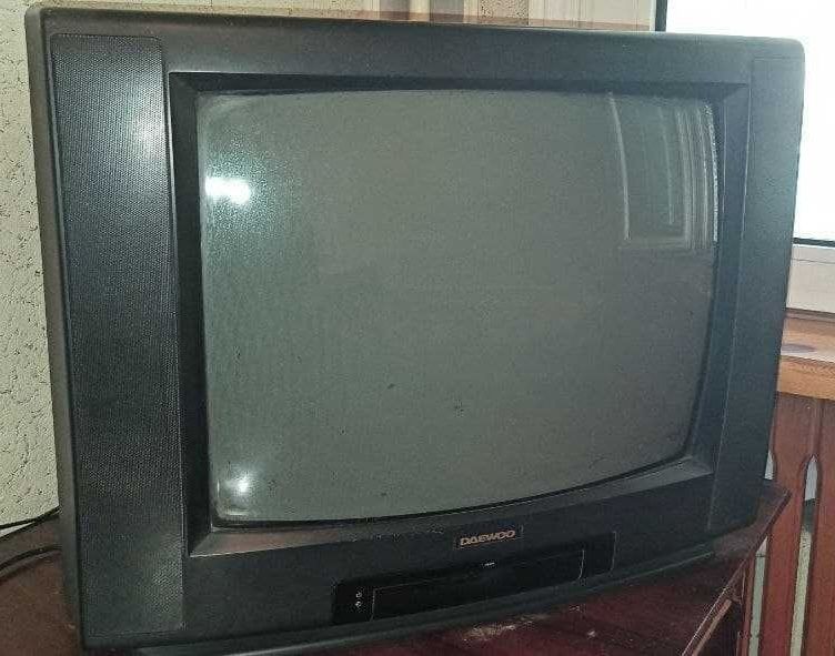 Телевизор Daewoo 20"