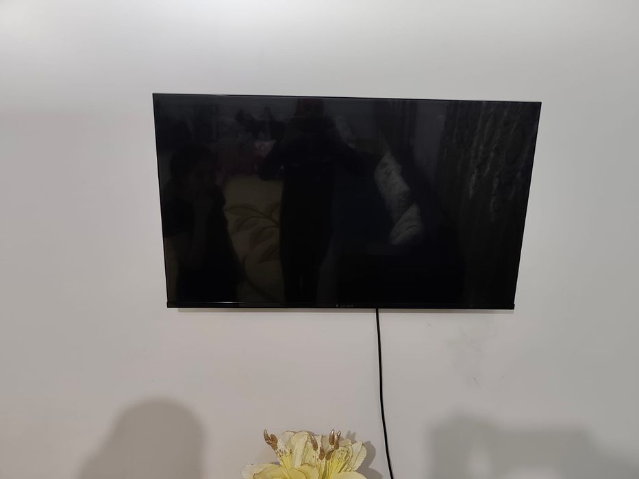 Продам телевизор