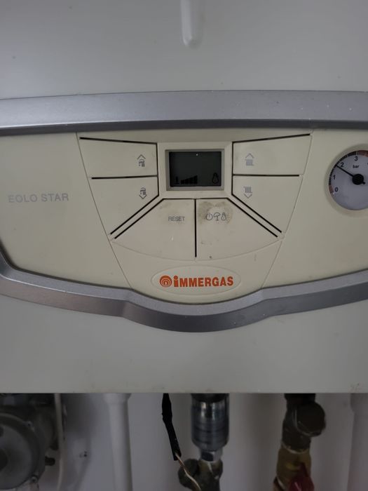 Centrala pentru piese