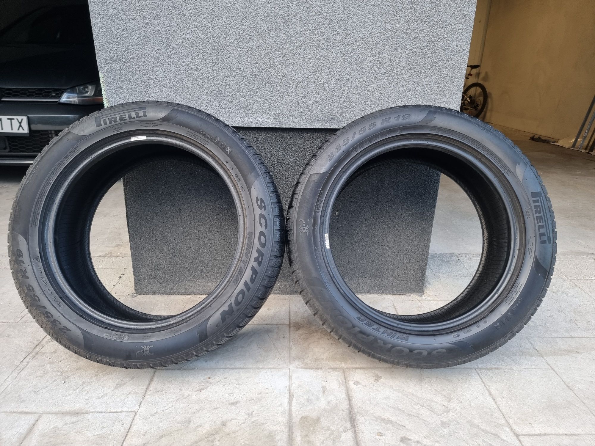 2 броя 235/55/19 гуми PIRELLI Scorpion Winter 4119 5 мм грайфер