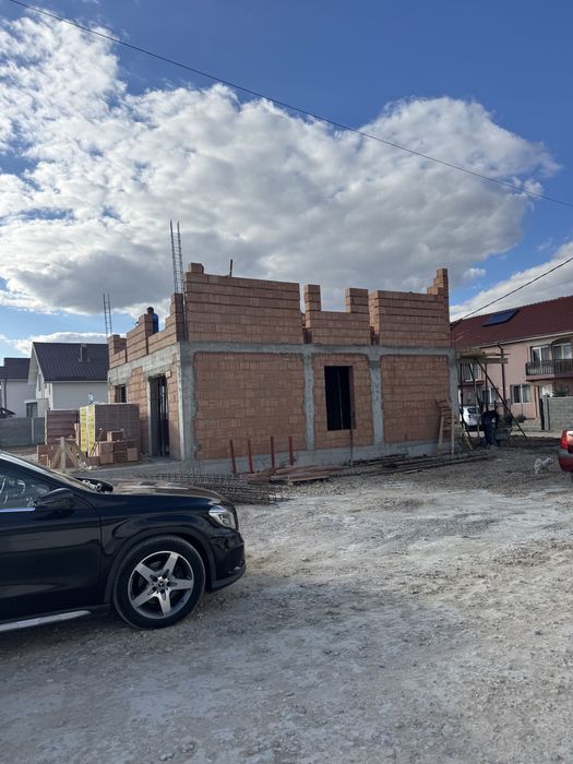 Casa P+E,de vanzare - Sanmartin,str Imp. Traian