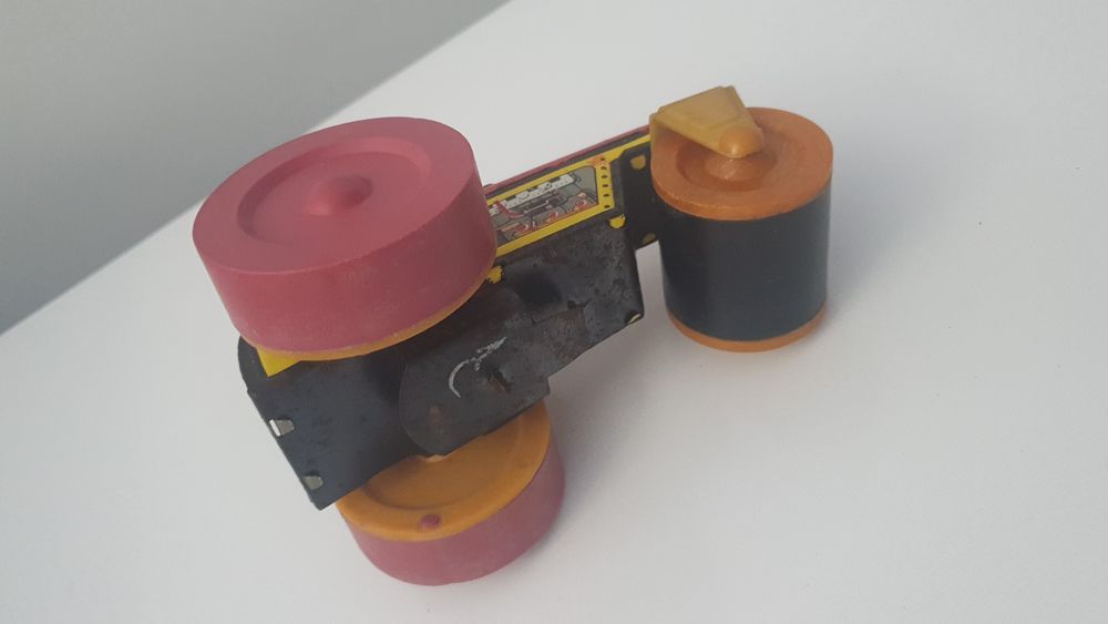 Jucarie veche romaneasca compactor