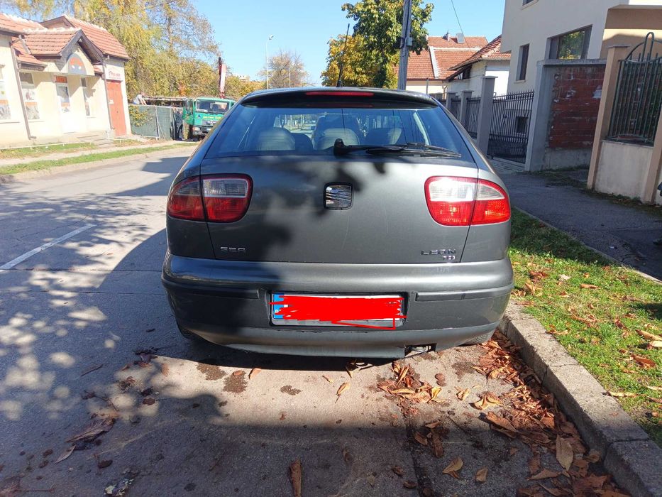 SEAT Leon 1.9 TDI 110 к.с. – 2001 г., добро състояние