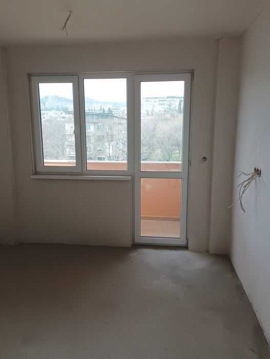 Продава се Двустаен апартамент в Стара Загора, Казански - изток - 62 кв.м за 1259 €/кв.м - Снимка #1