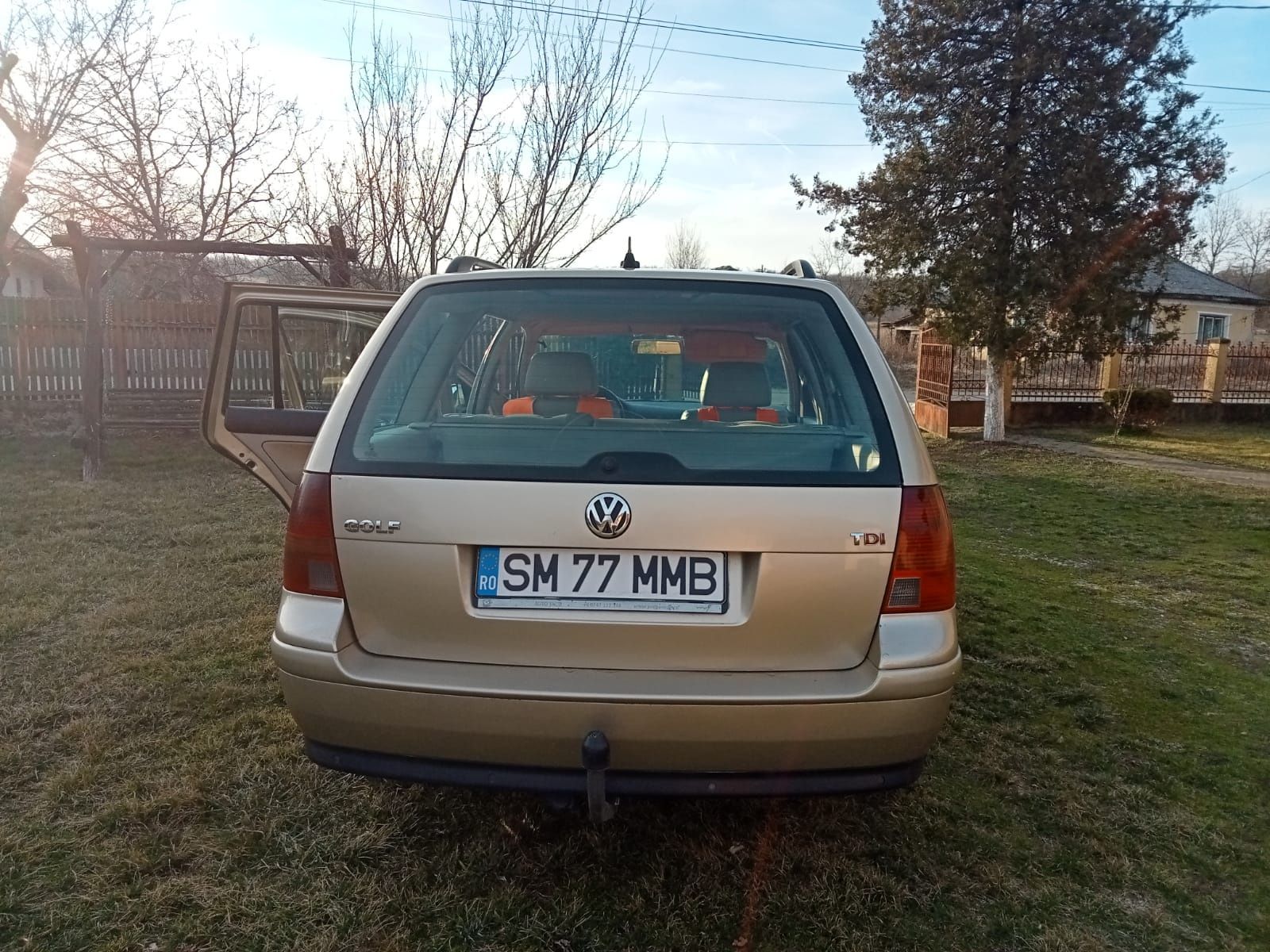 Golf 4 brek anul f 2001