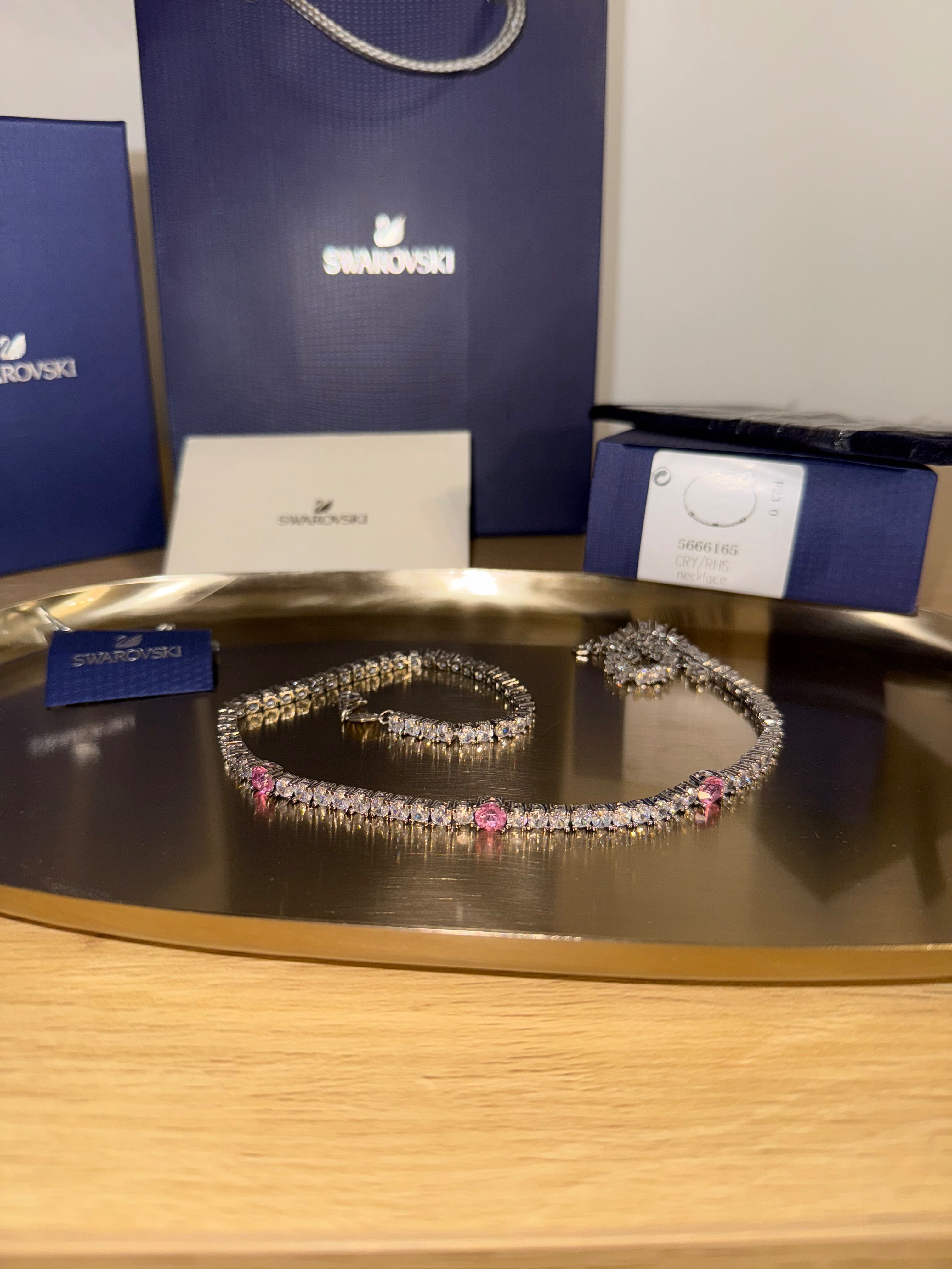 Colier Swarovski Matrix Tennis cu 3 pietre roz