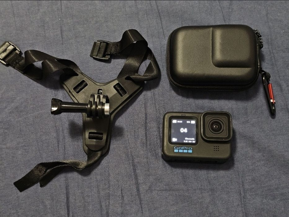 GoPro Hero 10 Black cu accesorii