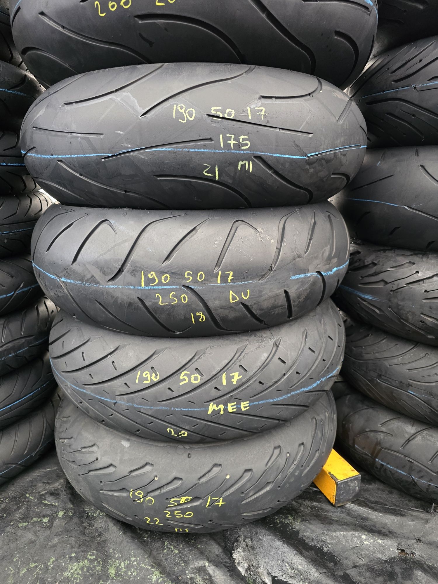 Set moto 120.70.17  190.50.17 pirelli michelin