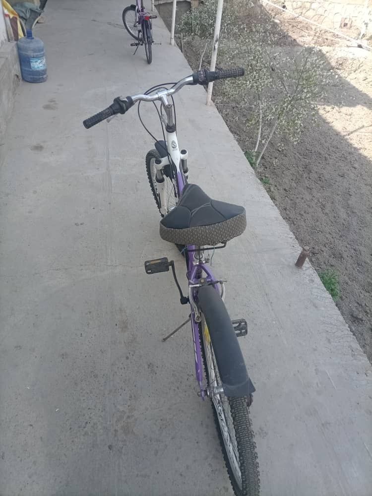 Velosiped sotiladi