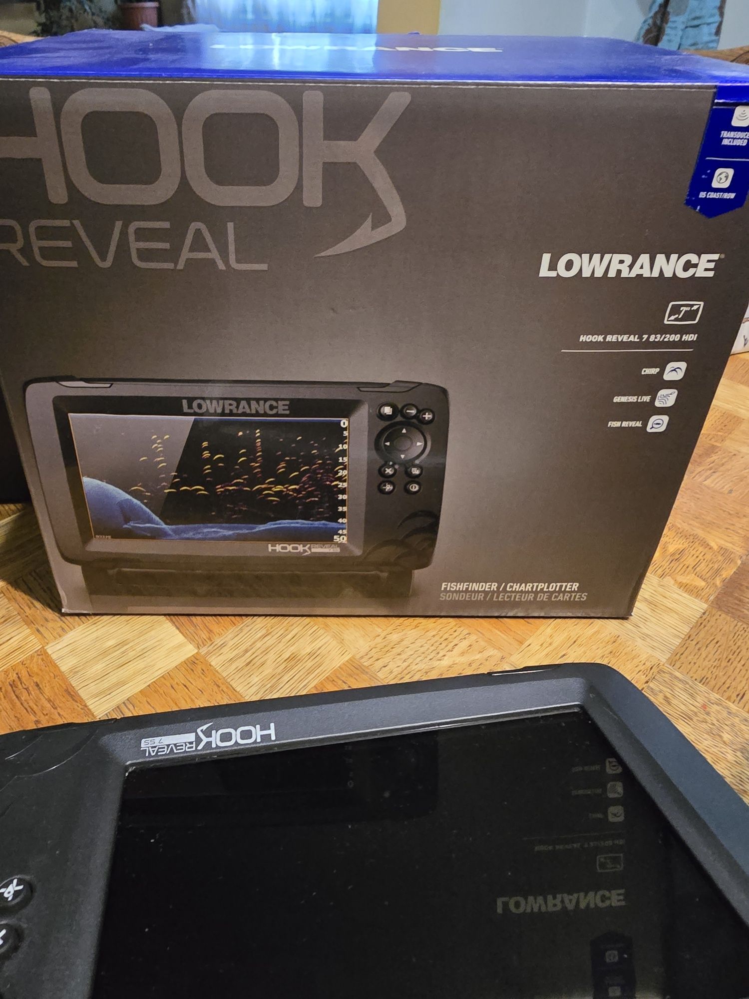 Сонар Lowrance Reveal 7
