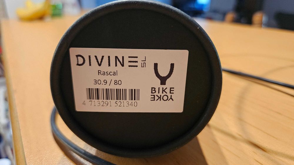 Bike Yoke Divine SL Dropper 30.9 / 80mm + Squeezy
