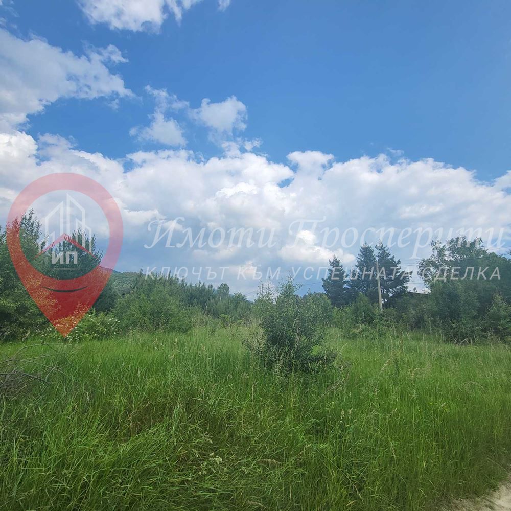 Продава се Парцел в с. Рударци, Област Перник - 892 кв.м за 55 €/кв.м - Снимка #2