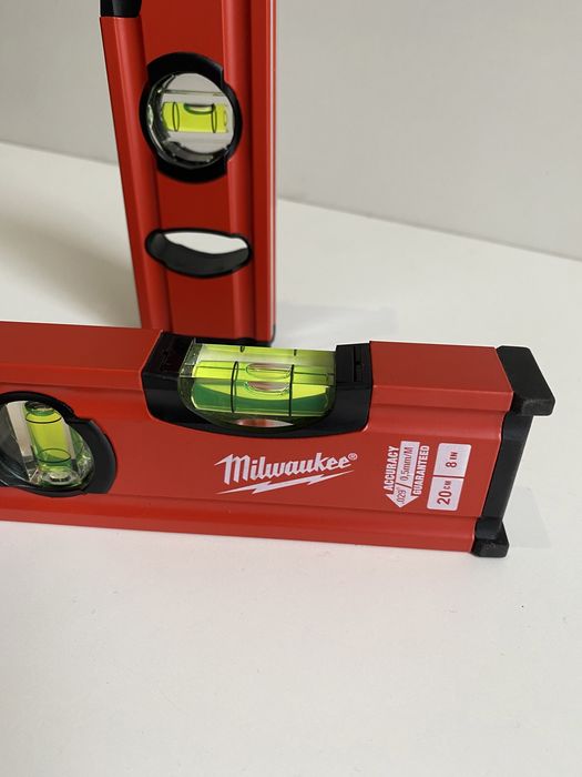 Алуминиев Нивелир Milwaukee REDSTICK SLIM BOX 20cм