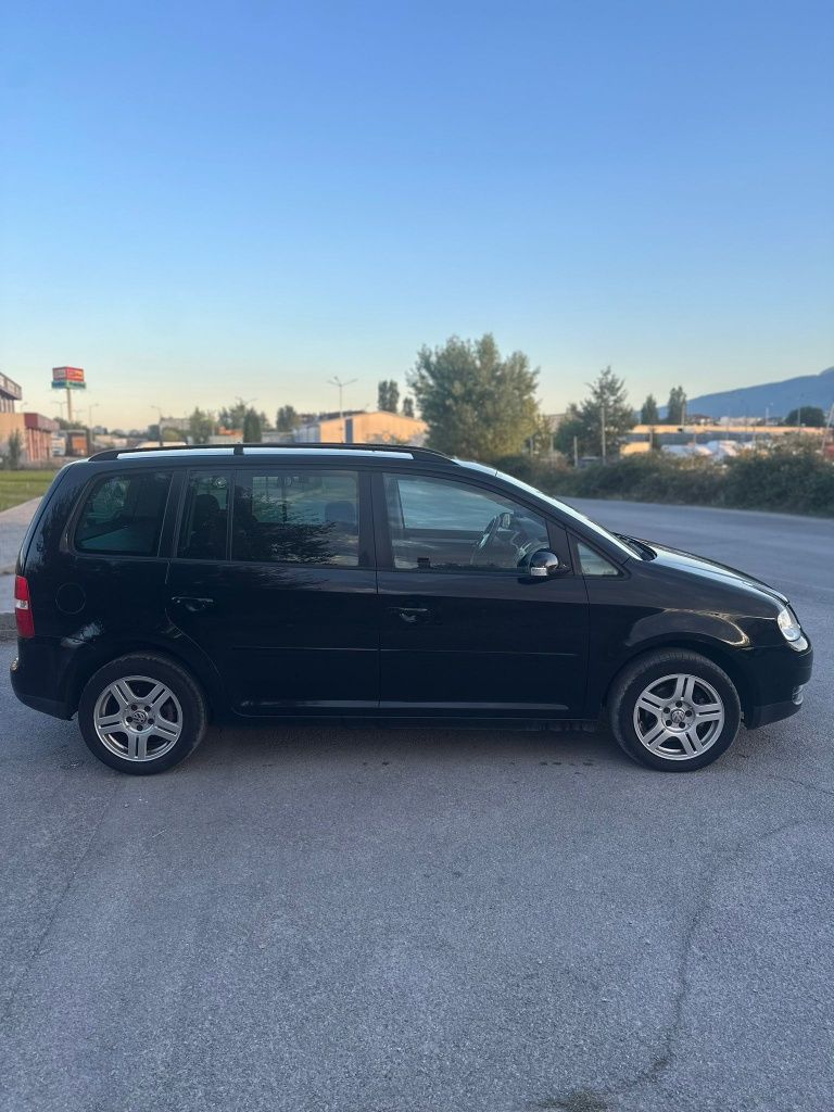 Vw touran 1,9 нов внос