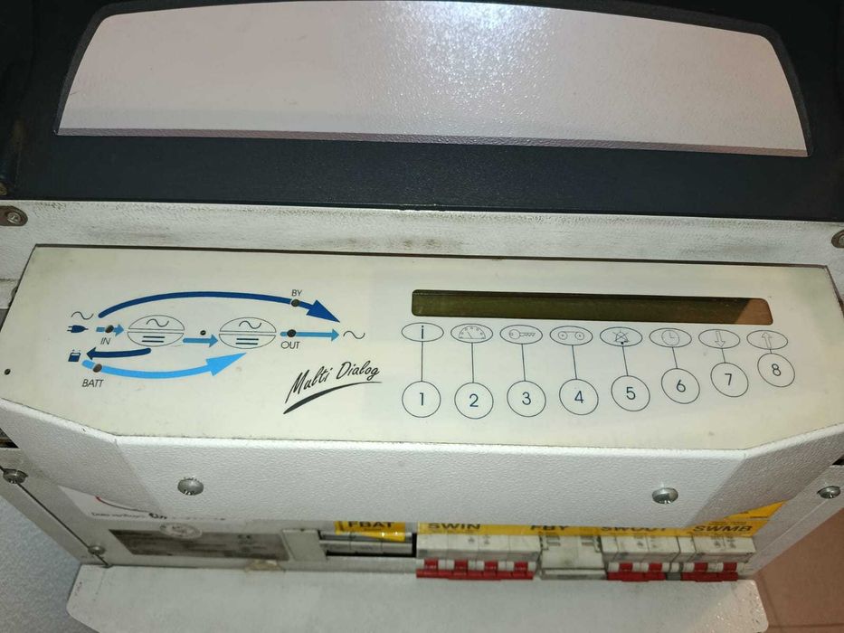 Stabilizator tensiune trifazat Riello si UPS 15kw