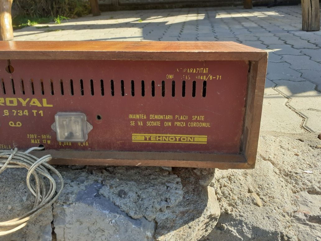Radio vechi,,Royal Tehnoton