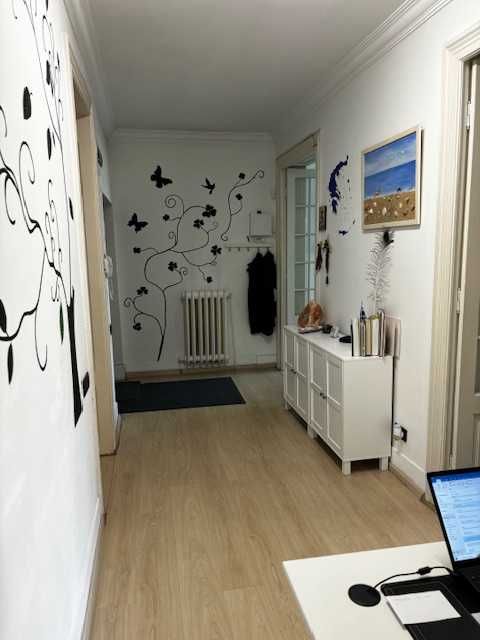 De inchiriat apartament 4 camere ultracentral