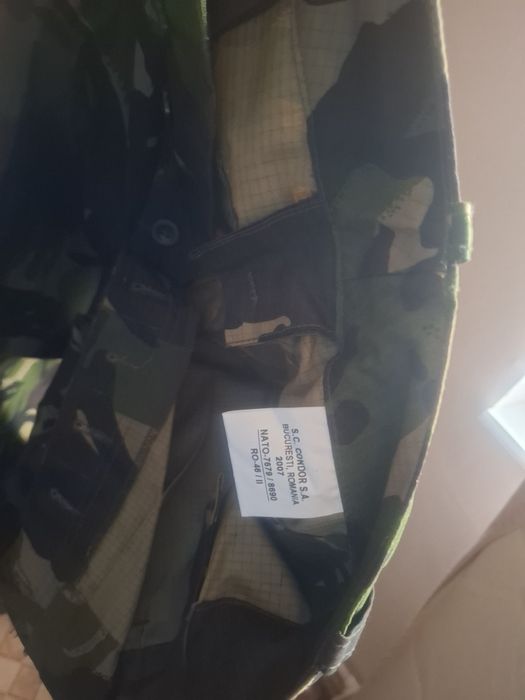 Pantaloni army verde