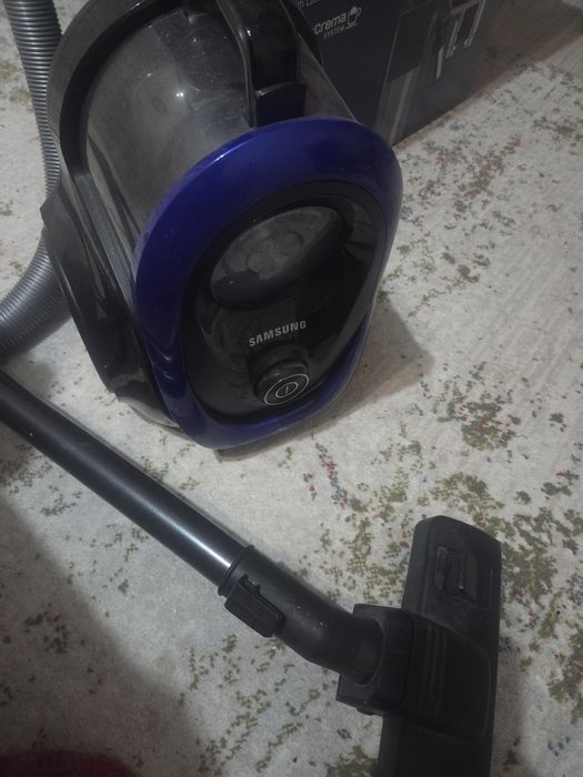 Продам  пылесос  Samsung