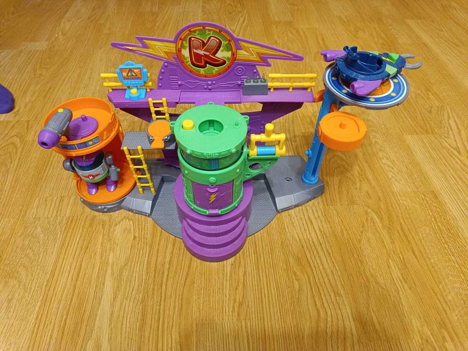 Superthings Laboratorul Kazoom superzings