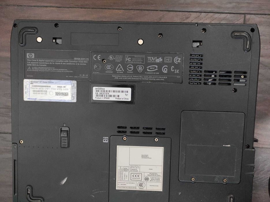 HP Pavilion ze4500 laptop CRVSA-02T1-75 fara incarcator