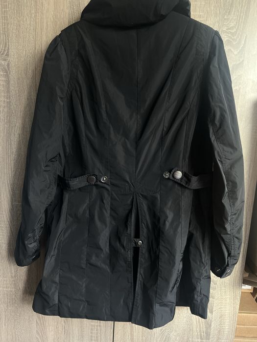 Дамско черно яке