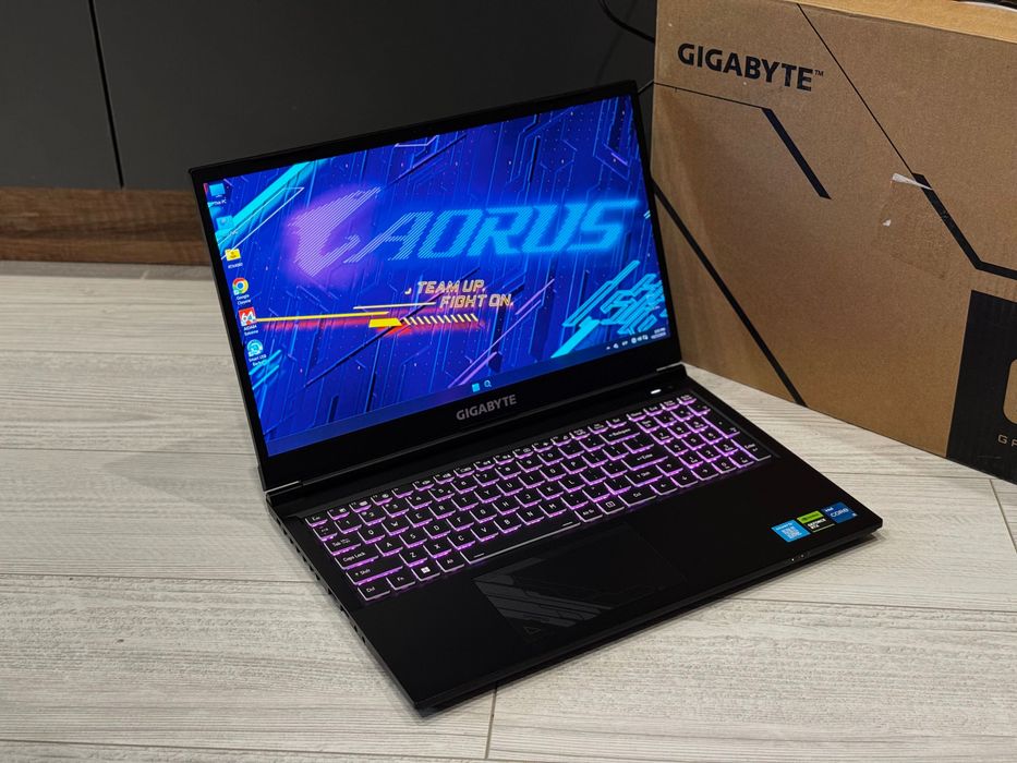 15.6 144hz /RTX 4060 8GB /i5 12500H /24GB ram /512GB / Гаранция