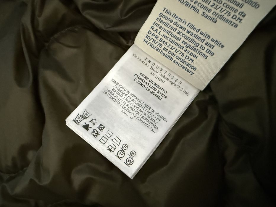 Яке Moncler Saire