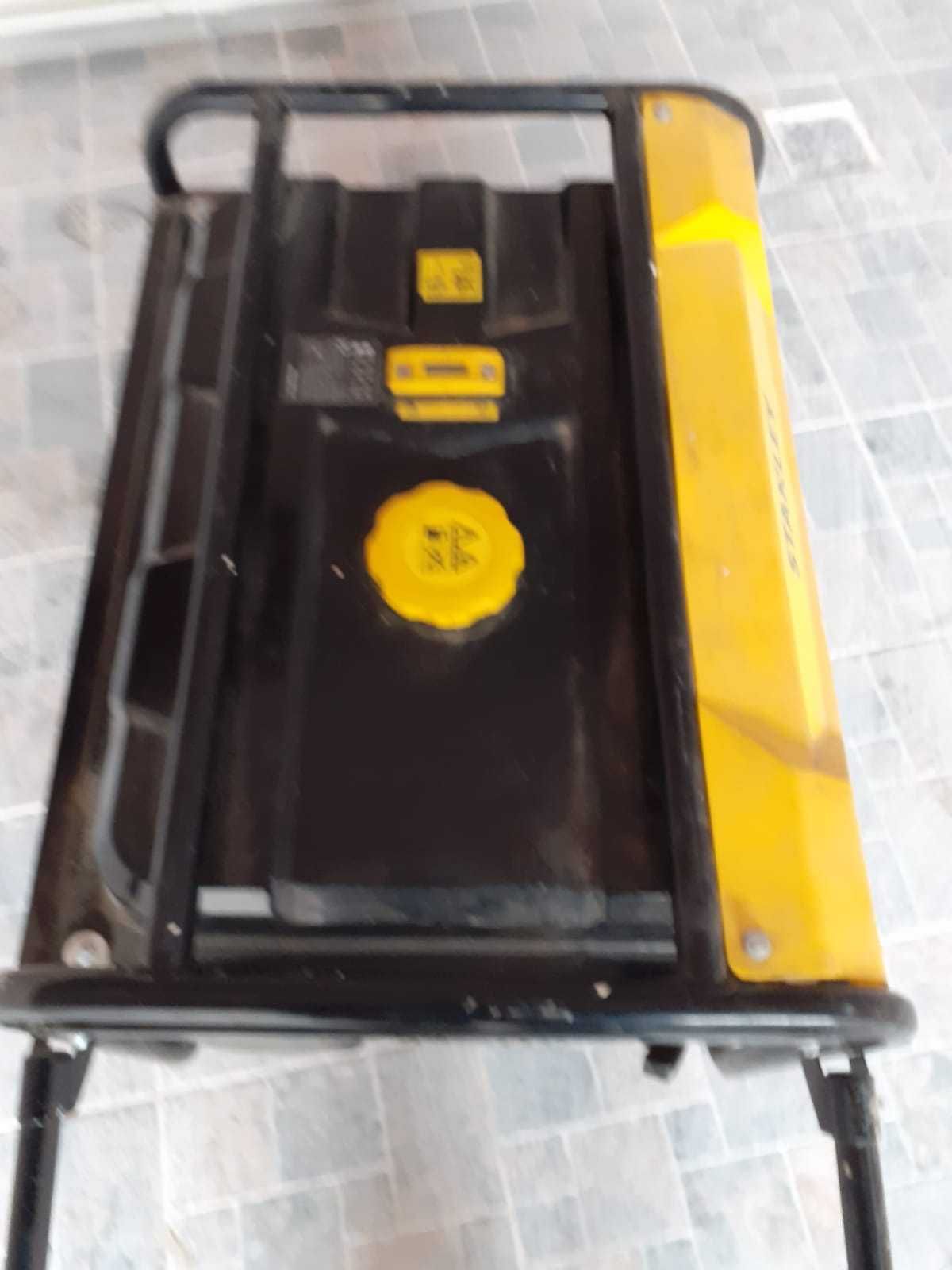 Generator de 5500 W