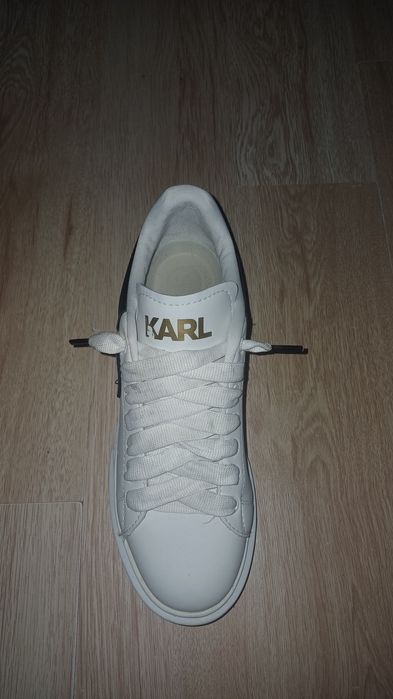 Adidasi Karl Legerfeld