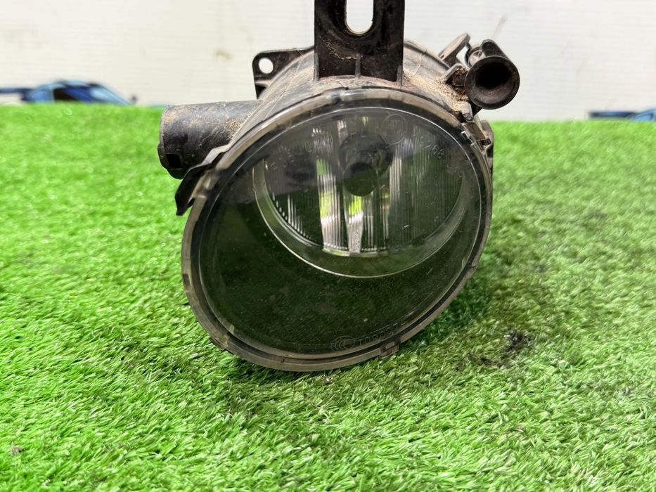 PROIECTOR CEATA FATA STANGA OPEL CORSA D 1.6 BENZINA 2014 COD OEM 13253625 2006-2014