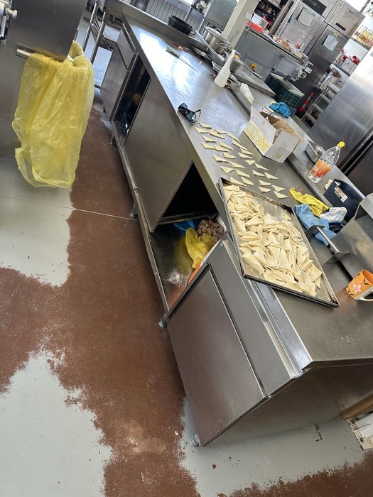 Mese inox patiserie/ brutarie