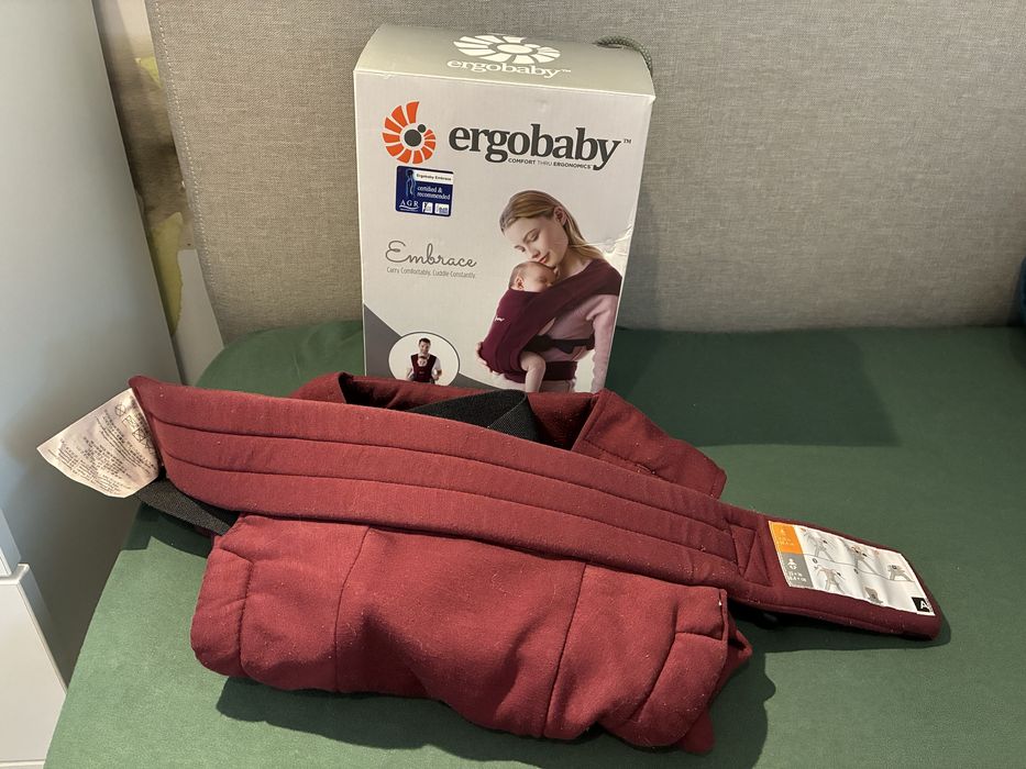 Sistem de purtare Ergobaby Embrace – Burgundy