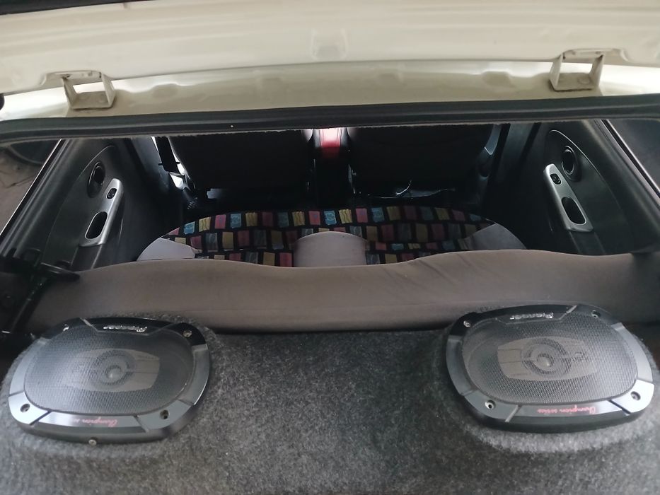 Kenwood KDC-BT64OU автомагнитола
