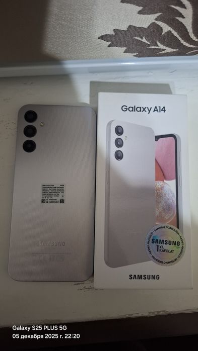 Samsung A14 4/64 GB ideal koropka dokument ayipi yoq srochna sotiladi