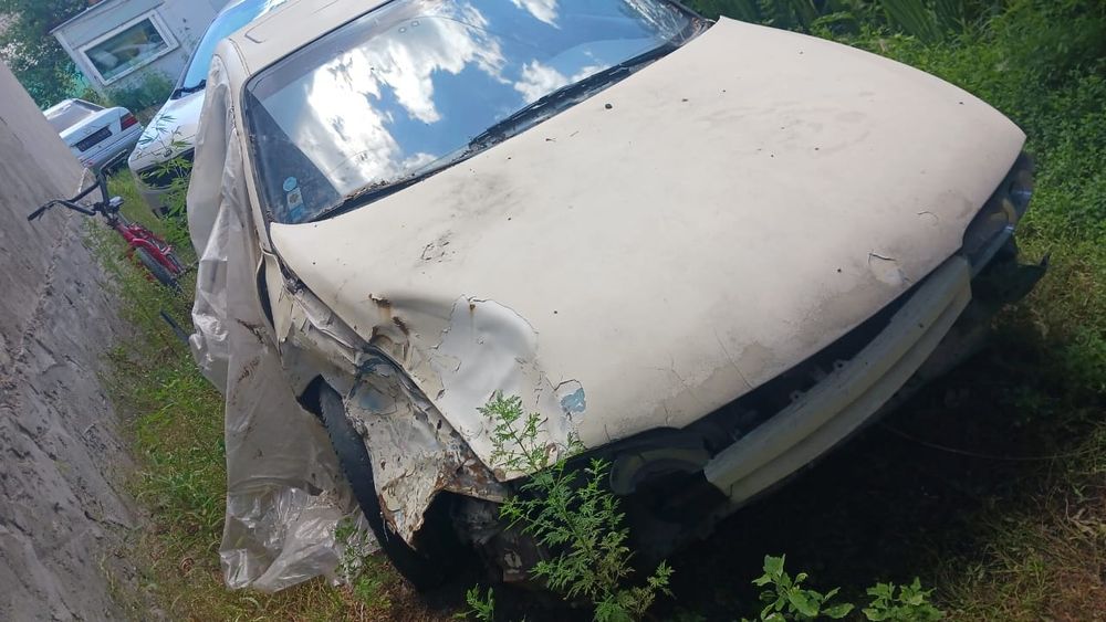 Продам Мазду Кронос