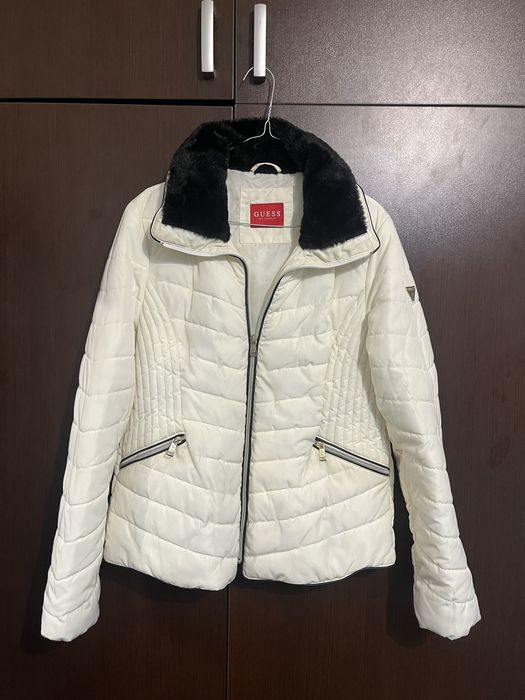Зимно яке ‘GUESS’