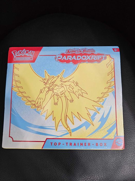 Покемон боксове запечатани