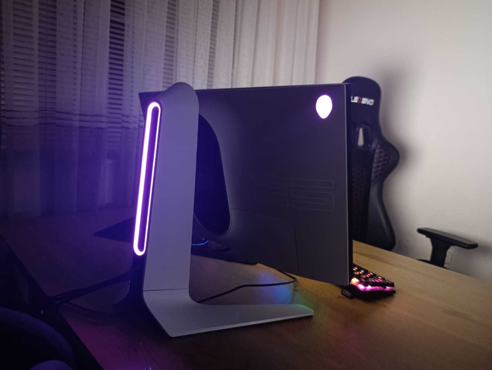 Gaming Компютър + Монитор Alienware 240Hz