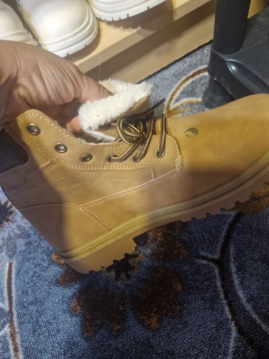 Ghete barbat imblanite