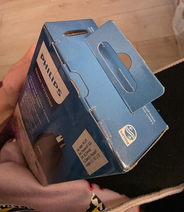 Нов неотварян тример Philips NT1620