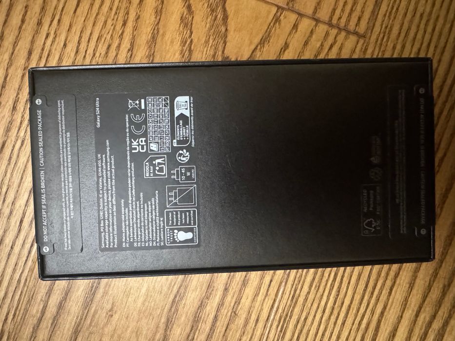 Vând urgent telefon Samsung Galaxy s24 ultra